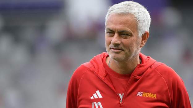 Mourinho denies trying to provoke Roma bosses