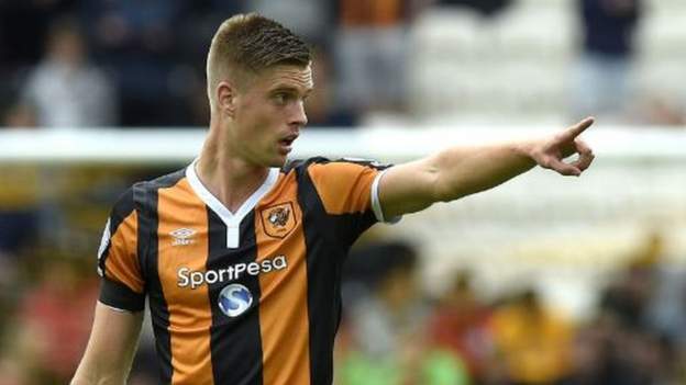 Markus Henriksen: Hull midfielder's loan deal made permanent - BBC Sport