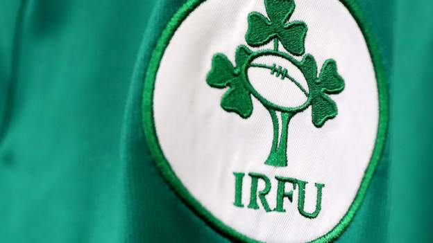Players' union hits out at IRFU on talks