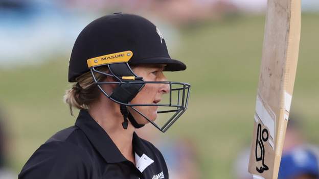 Devine leads NZ to consolation ODI win over England