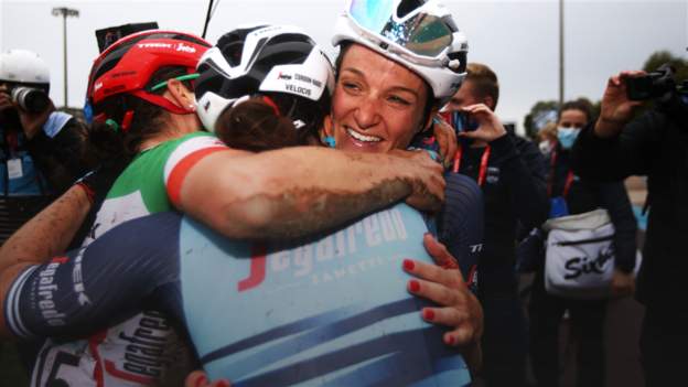 Blood on the bars: Lizzie Deignan's Paris-Roubaix win & a landmark for women's cycling