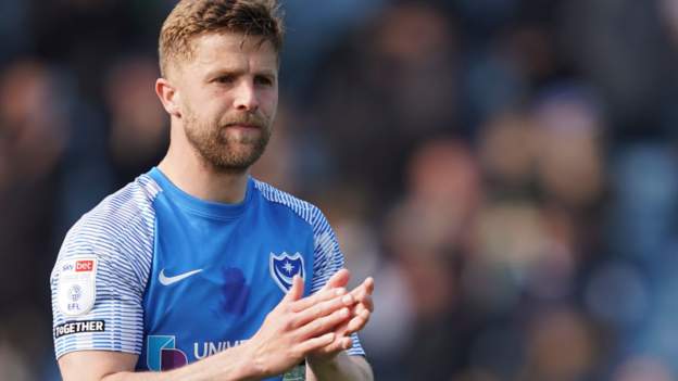 Michael Jacobs: Chesterfield Sign Former Portsmouth Midfielder - Bbc Sport