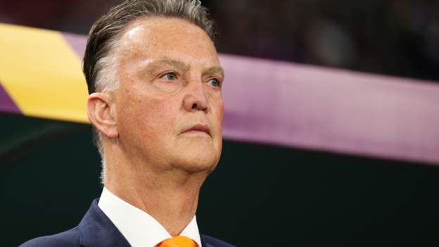 World Cup 2022: Netherlands boss Louis van Gaal counters critics by reaching qua..