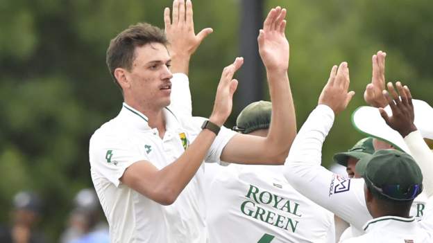 South Africa beat India by an innings in three days