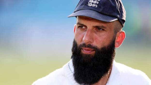 The Ashes 2023: England's Moeen Ali on the hunt for a fan who treated a finger injury