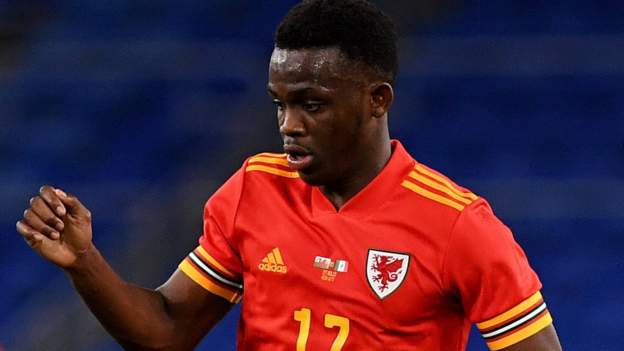 Rabbi Matondo: Rangers sign Wales winger from Schalke on four-year deal