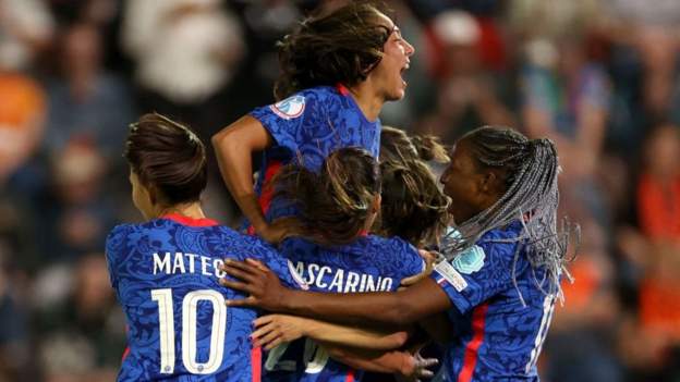 France 1-0 Netherlands: Eve Perisset scores extra-time winner from the spot