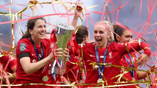 Women's Championship: Liverpool lift trophy as Coventry keep hopes alive