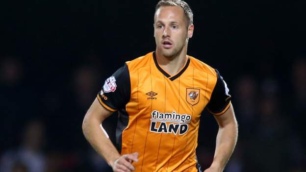 David Meyler: Hull City and Republic of Ireland man sidelined - BBC Sport