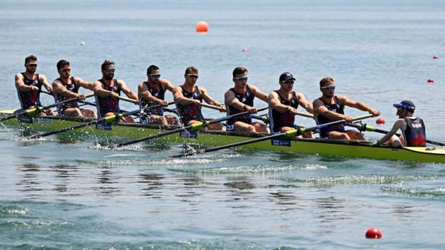 Great Britain retain men's eight world title
