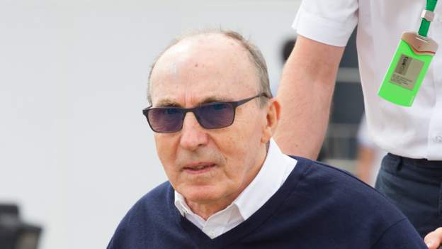 Formula 1: Frank Williams in hospital with pneumonia - BBC Sport