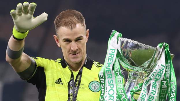 Former England keeper Hart to retire at end of season