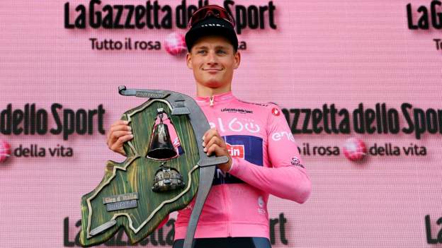 Giro d’Italia 2022: Mathieu van der Poel edges Biniam Girmay to win the opening stage