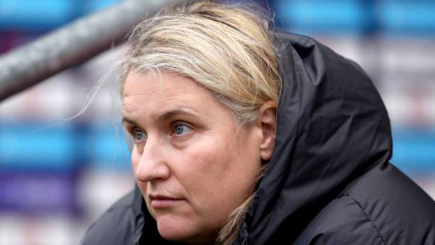 Lack of female coaches 'a massive issue' - Hayes
