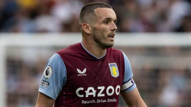 villa-captain-mcginn-signs-new-four-year-contract