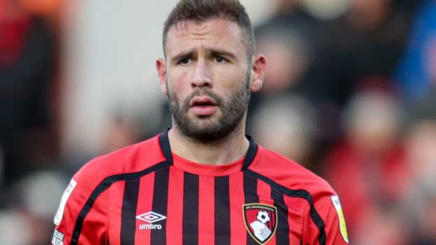 Steve Cook: Bournemouth defender joins Nottingham Forest on deal until 2024