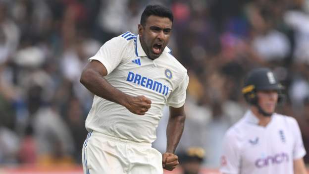 India beat England to level Test series at 1-1