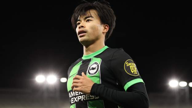 Kaoru Mitoma: Brighton boss Roberto de Zerbi surprised by injured winger's Japan call-up for Asian Cup