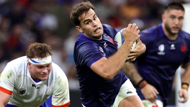 France 96-0 Namibia: Antoine Dupont injured as hosts score 14 tries in Marseille