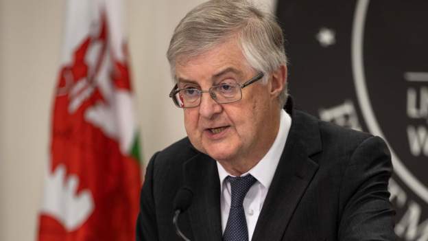 First Minister Mark Drakeford to make decisions on Welsh festive sport on Monday