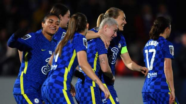 Chelsea 5-0 Reading: Sam Kerr and Beth England each score twice as Blues go back to top