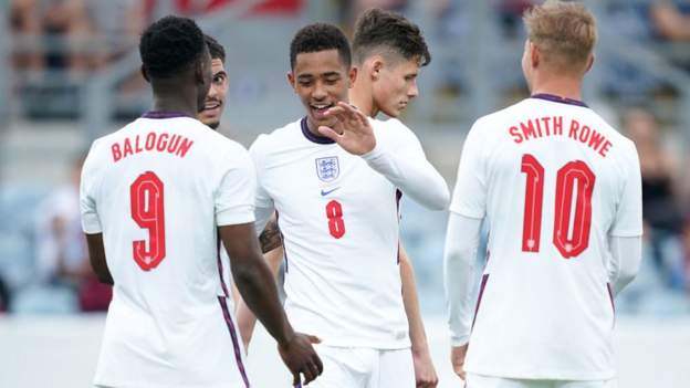 República Checa U21 1-2 Inglaterra U21: Jovens Leões dão um grande passo rumo ao Euro 2023