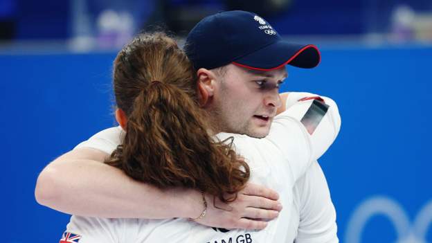 Winter Olympics: Team GB curlers to play for bronze after semi-final loss to Norway