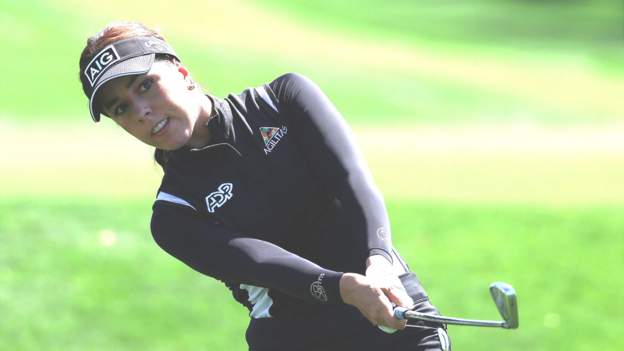 Chevron Championship: England's Georgia Hall four off lead held by Japan's Hinako Shibuno