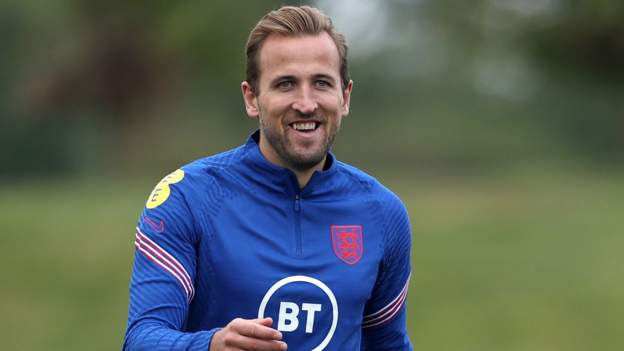 Harry Kane: England captain has 'clear conscience' after Manchester City transfe..