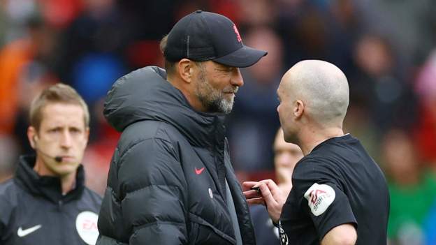 Liverpool boss Klopp charged over referee comments