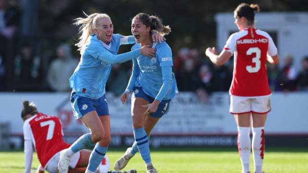 Man City beat Arsenal to reach Women's FA Cup last eight
