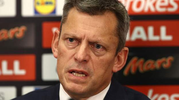 Martin Glenn: FA chief executive to leave at end of the season - BBC Sport