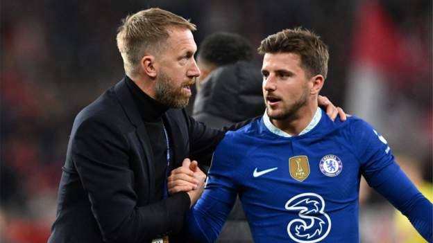 Potter praises Mount attitude amid Bayern link