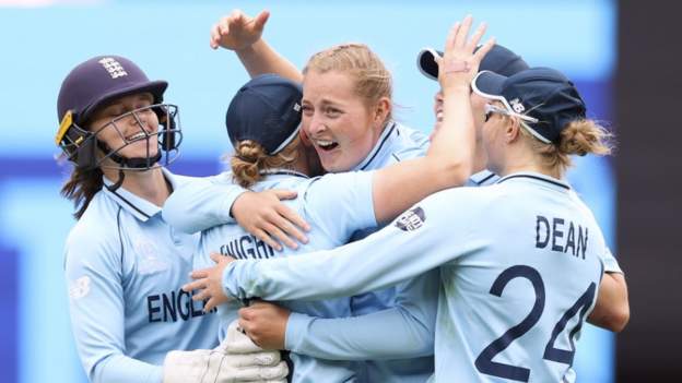 Cricket World Cup: England beat New Zealand in Auckland thriller