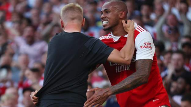 Arsenal 2-1 Fulham : Gabriel se rachète avec le vainqueur