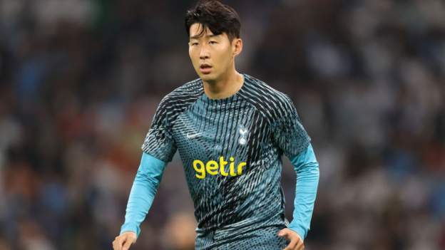 Son Heung-min: Tottenham star named in South Korea World Cup squad despite injur..