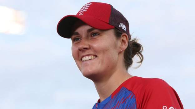 England v New Zealand: Captain Nat Sciver promises 'positive' approach in decisive T20 match