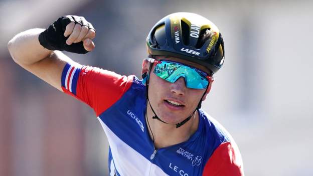 Tour of Britain: Olav Kooij wins second consecutive stage