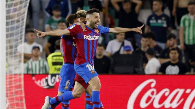 Real Betis 1-2 Barcelona: Jordi Alba volleys Barca into Champions League