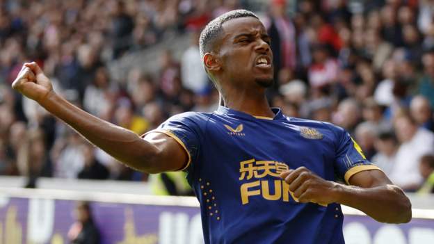 Newcastle win at Brentford to boost top-four hopes