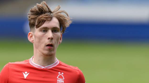 Forest re-sign Man Utd's Garner on loan