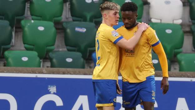 Swifts beat Linfield as Coleraine end losing streak