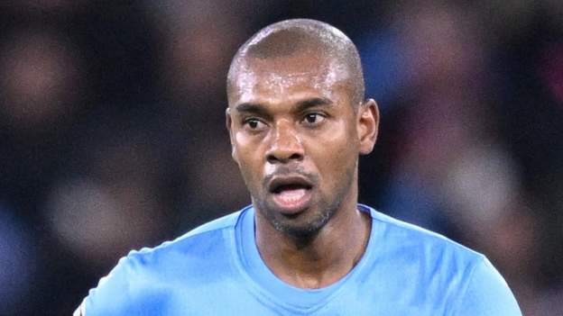 Fernandinho's exit plans surprise Manchester City boss Guardiola