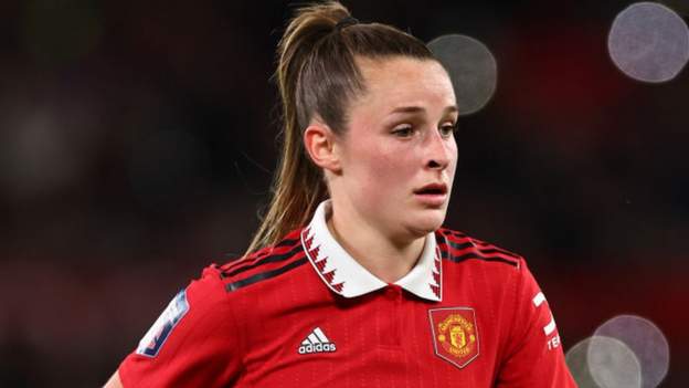Man Utd to face PSG in Champions League qualifier
