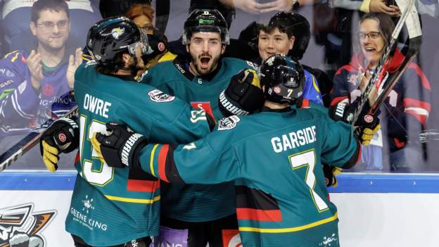 Giants beat Devils to win elusive Grand Slam