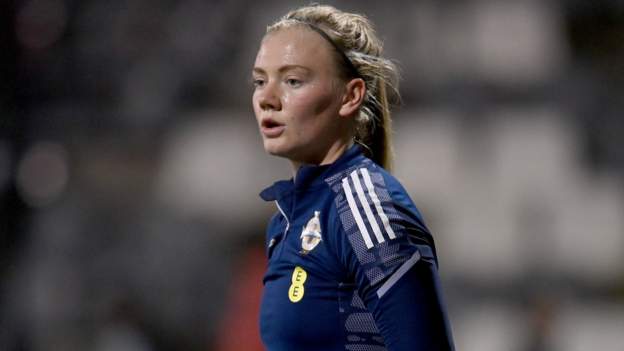 Jackie Burns: Northern Ireland and Reading goalkeeper to miss rest of ...