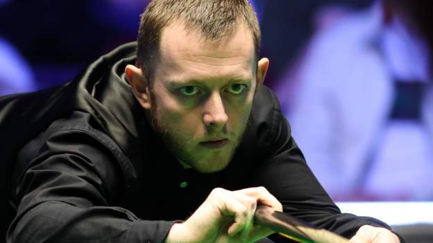Allen sets up final against Murphy or Trump
