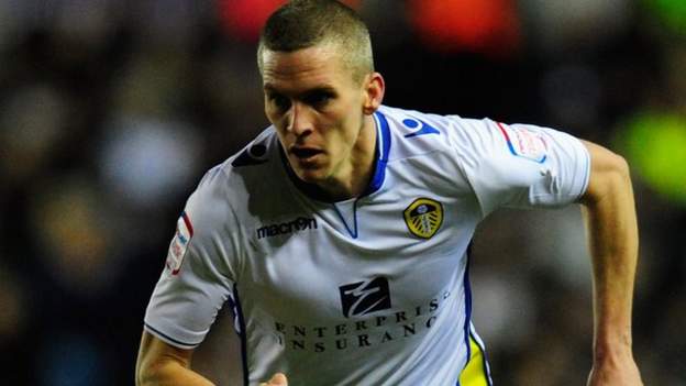 Leeds United News: Millwall star Steve Morison makes shock wage claim, Football, Sport