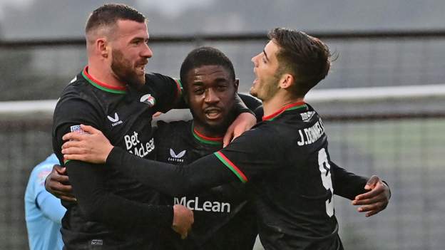 Glens win, Dungannon and Glenavon secure comeback draws