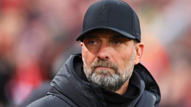 Klopp says 'stay clam' over Liverpool concerns